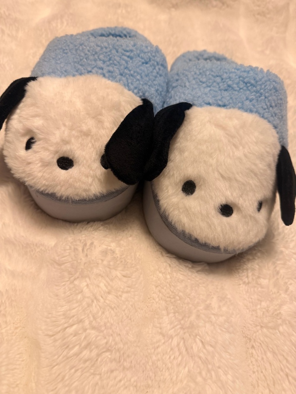 Forever 21 Light Blue Puppy slippers